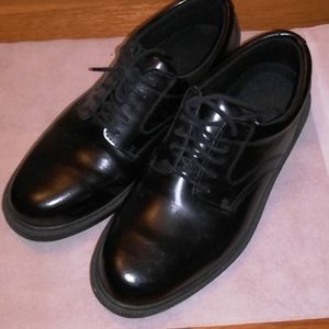 Deer stags times dress shoe